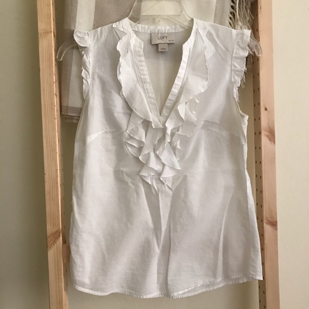 LOFT Sleeveless Top